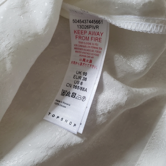 NWT Topshop Jacquard Ruffle Neck Blouse In Ivory sz6 - Picture 15 of 16